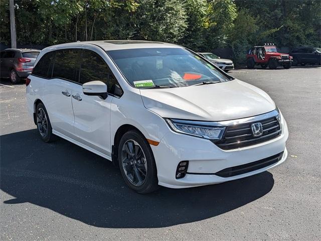 used 2024 Honda Odyssey car, priced at $44,975