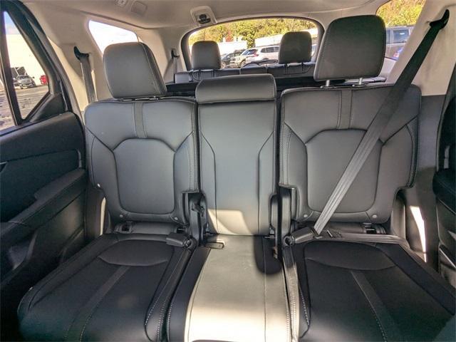 new 2025 Honda Pilot car, priced at $45,725