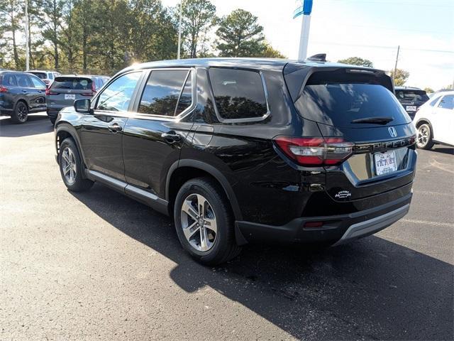 new 2025 Honda Pilot car, priced at $45,725