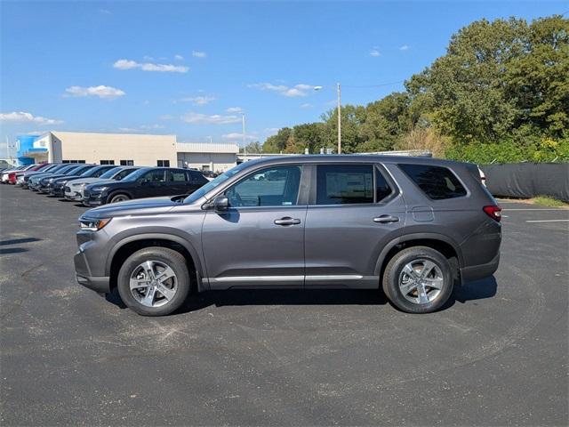 new 2025 Honda Pilot car, priced at $44,995