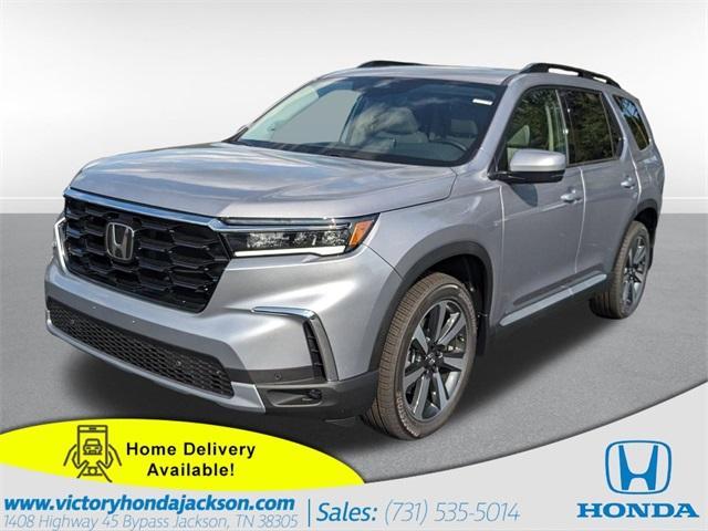 new 2025 Honda Pilot car, priced at $51,050