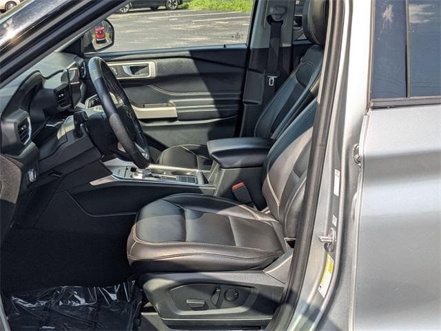 used 2022 Ford Explorer car, priced at $27,594