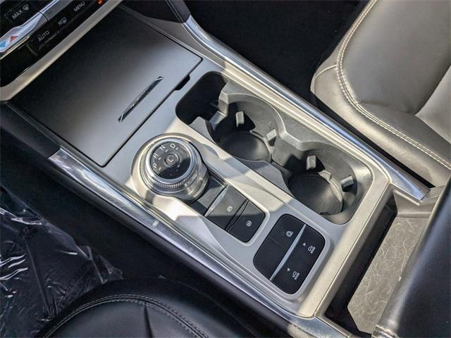 used 2022 Ford Explorer car, priced at $27,594