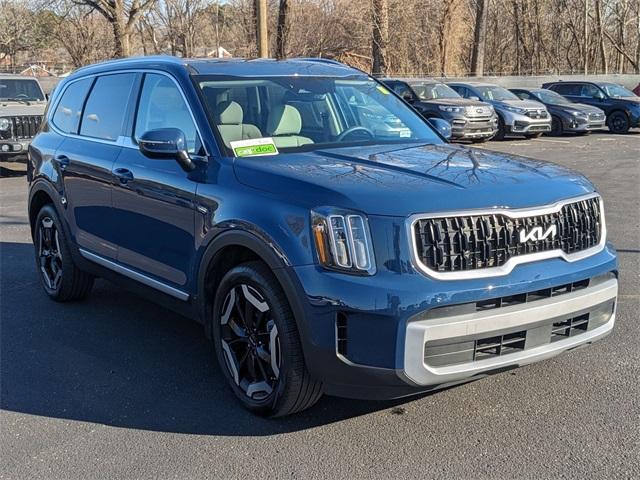 used 2024 Kia Telluride car, priced at $38,365