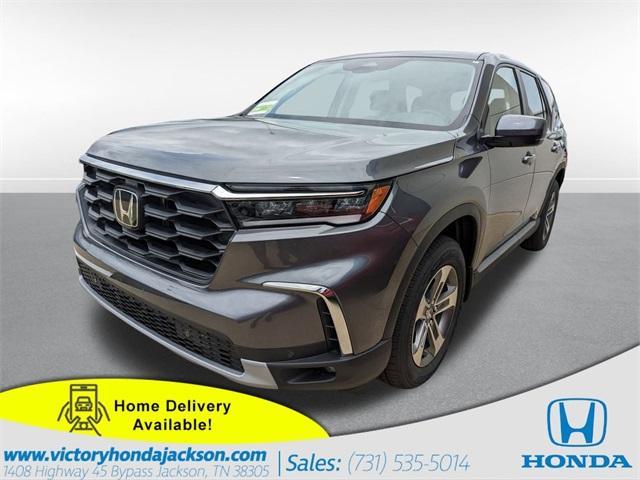 new 2025 Honda Pilot car, priced at $44,950