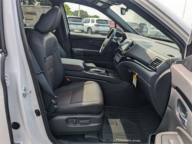 new 2025 Honda Ridgeline car, priced at $48,905