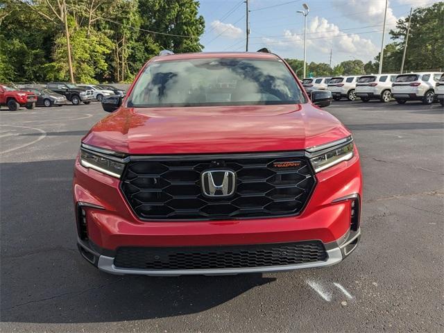 new 2025 Honda Pilot car, priced at $51,305