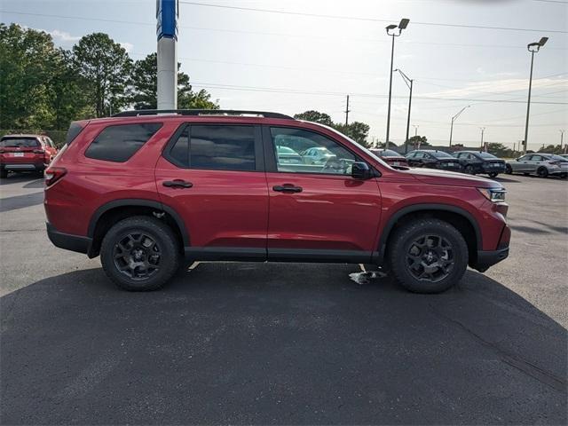 new 2025 Honda Pilot car, priced at $51,305