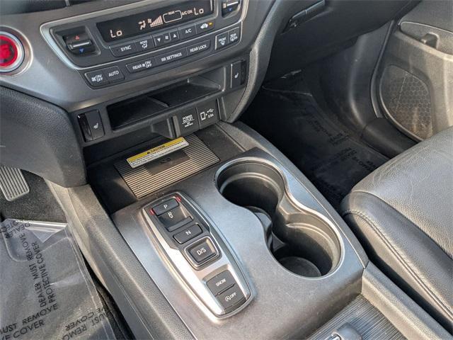 used 2022 Honda Pilot car, priced at $23,997