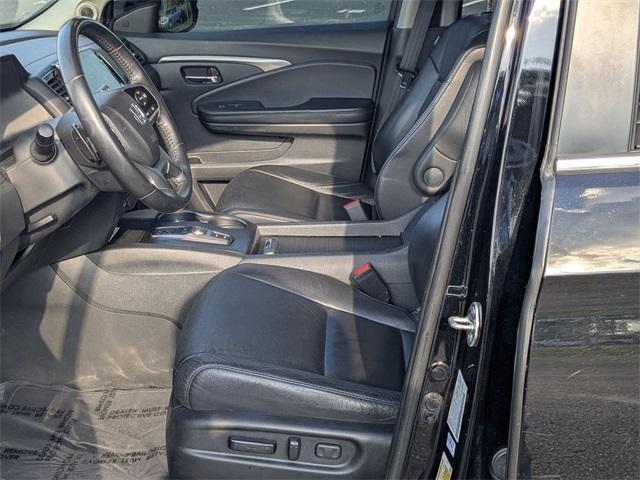 used 2022 Honda Pilot car, priced at $23,997