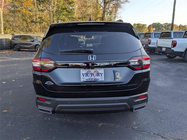 new 2025 Honda Pilot car, priced at $56,075