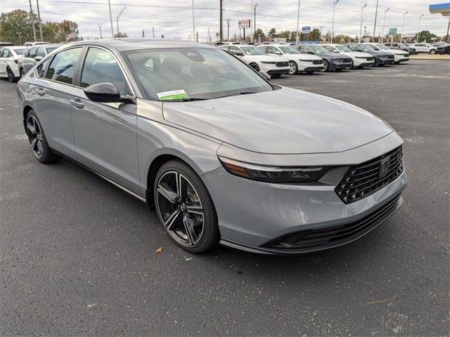 new 2025 Honda Accord Hybrid car, priced at $35,205