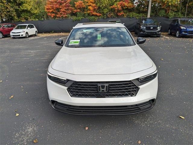 new 2024 Honda Accord Hybrid car