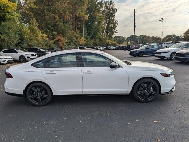 new 2024 Honda Accord Hybrid car