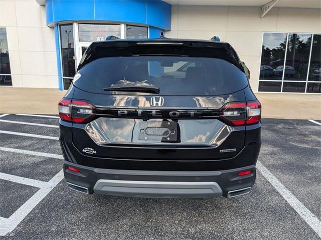 used 2023 Honda Pilot car, priced at $40,262