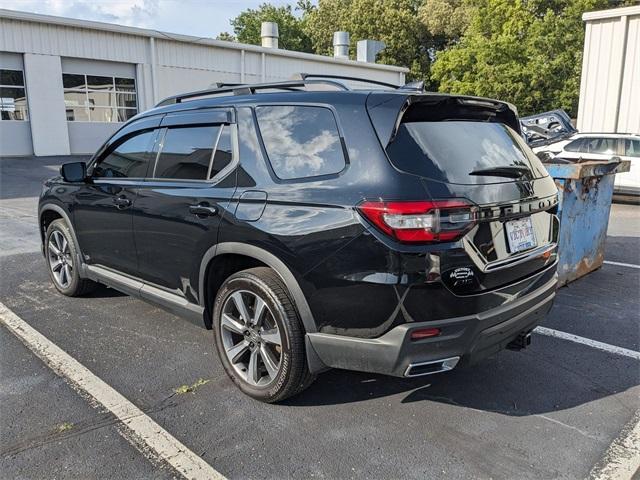 used 2024 Honda Pilot car, priced at $48,998
