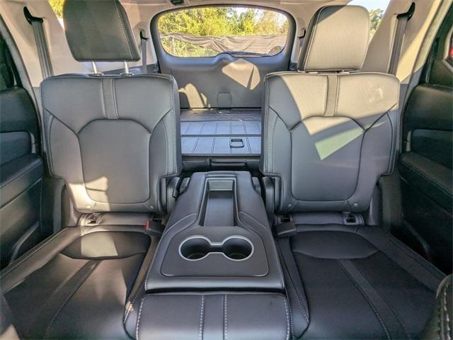 new 2025 Honda Pilot car, priced at $50,850