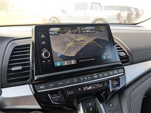 new 2026 Honda Odyssey car, priced at $45,320