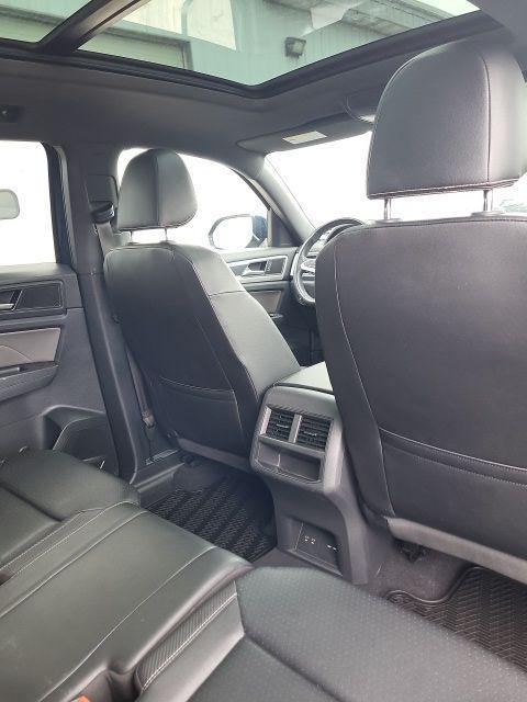 used 2021 Volkswagen Atlas Cross Sport car, priced at $26,000