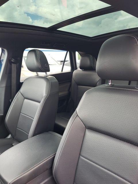 used 2021 Volkswagen Atlas Cross Sport car, priced at $26,000