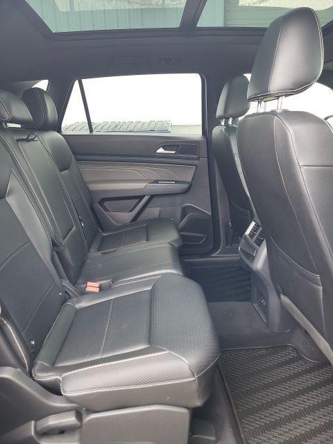 used 2021 Volkswagen Atlas Cross Sport car, priced at $26,000