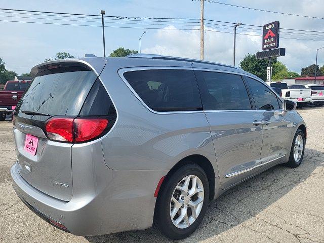 used 2020 Chrysler Pacifica car, priced at $19,000