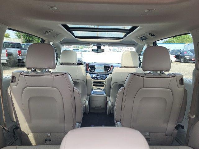 used 2020 Chrysler Pacifica car, priced at $19,000