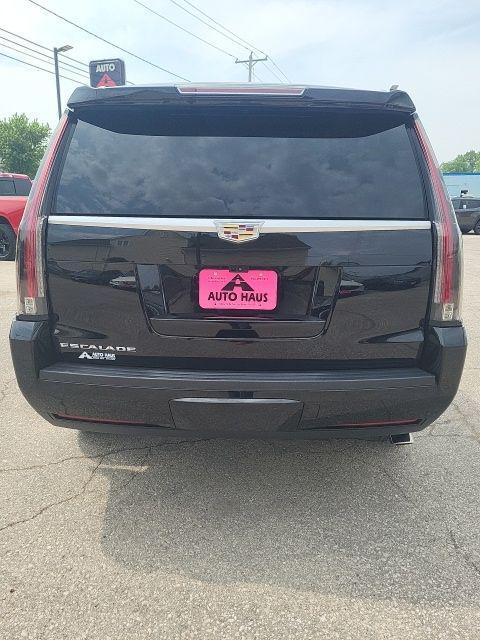 used 2018 Cadillac Escalade car, priced at $36,285