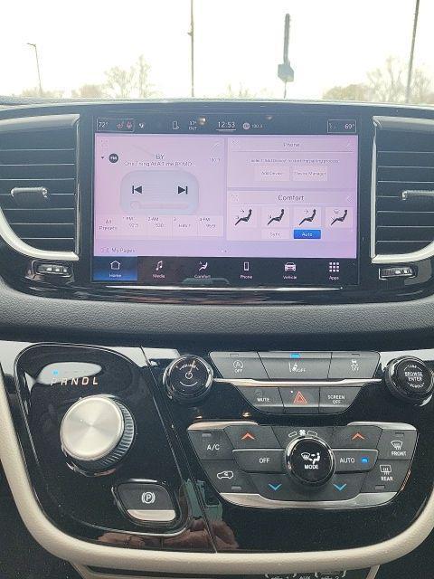 used 2022 Chrysler Pacifica car, priced at $24,000