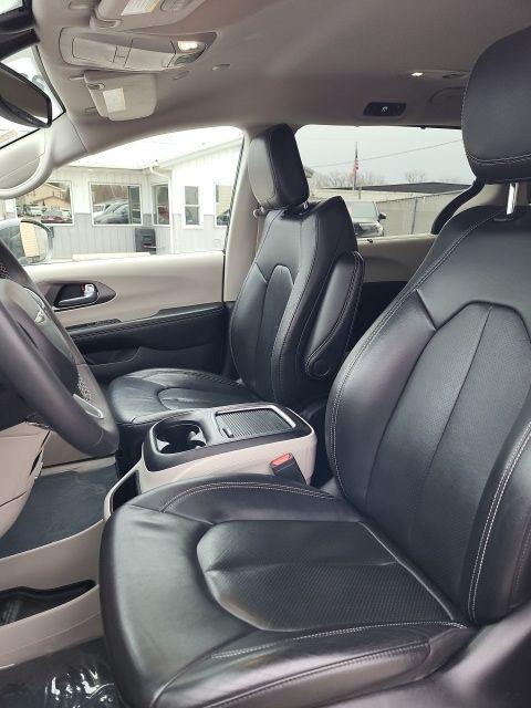 used 2022 Chrysler Pacifica car, priced at $23,500