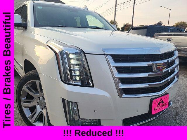 used 2015 Cadillac Escalade car, priced at $29,300