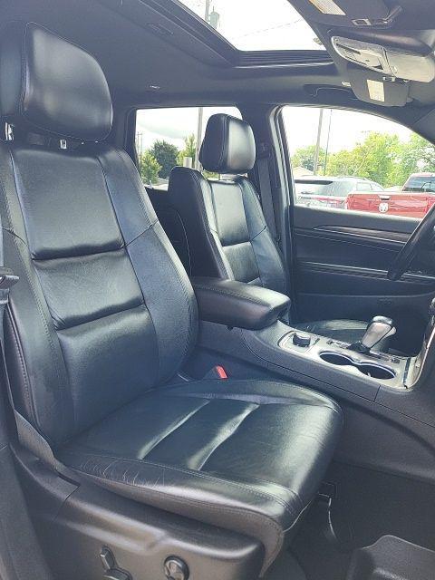 used 2021 Jeep Grand Cherokee car, priced at $23,700