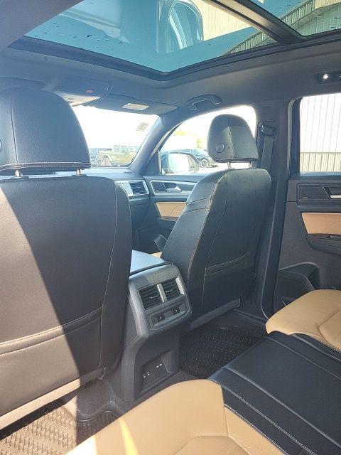 used 2023 Volkswagen Atlas Cross Sport car, priced at $27,000