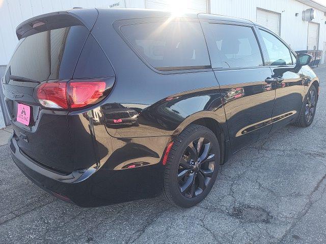 used 2019 Chrysler Pacifica car, priced at $18,000