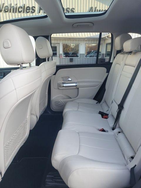 used 2020 Mercedes-Benz GLB 250 car, priced at $19,500