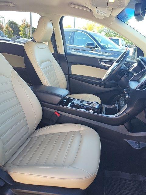 used 2019 Ford Edge car, priced at $17,344