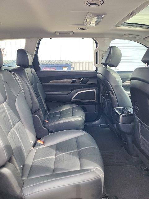 used 2022 Kia Telluride car, priced at $30,000