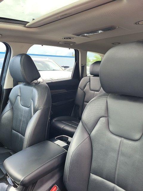 used 2022 Kia Telluride car, priced at $30,000