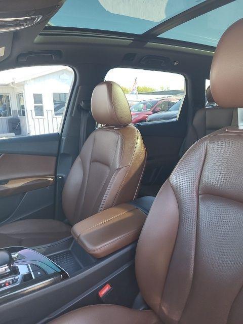 used 2017 Audi Q7 car, priced at $17,197