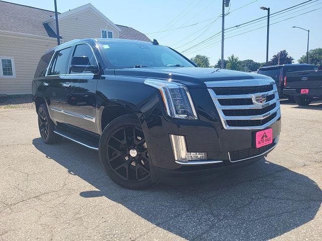 used 2020 Cadillac Escalade car, priced at $39,000