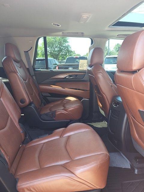 used 2020 Cadillac Escalade car, priced at $39,000