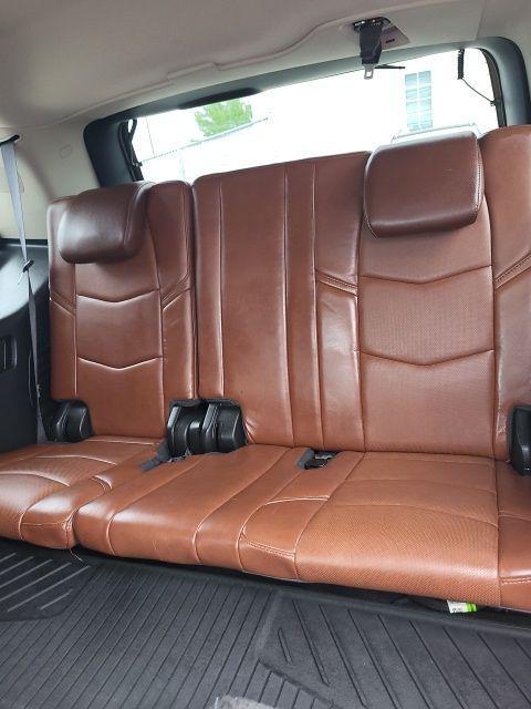 used 2016 Cadillac Escalade car, priced at $25,900