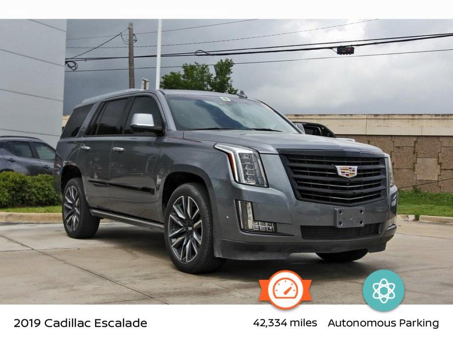used 2019 Cadillac Escalade car, priced at $47,998