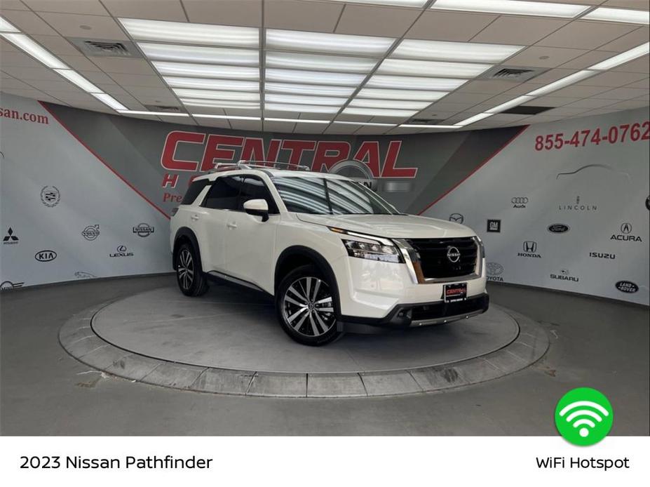 new 2023 Nissan Pathfinder car, priced at $48,412