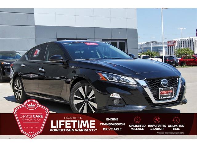 used 2022 Nissan Altima car, priced at $22,754