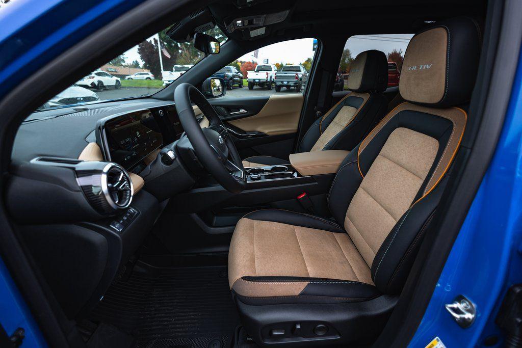 new 2026 Chevrolet Equinox car, priced at $35,999