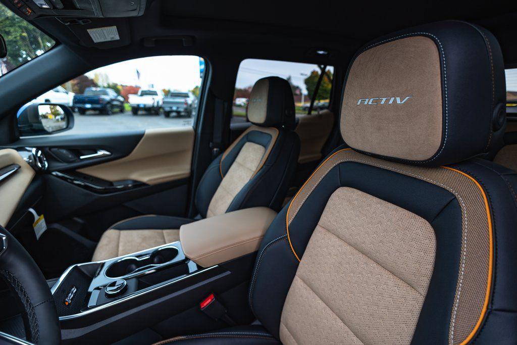new 2026 Chevrolet Equinox car, priced at $35,999