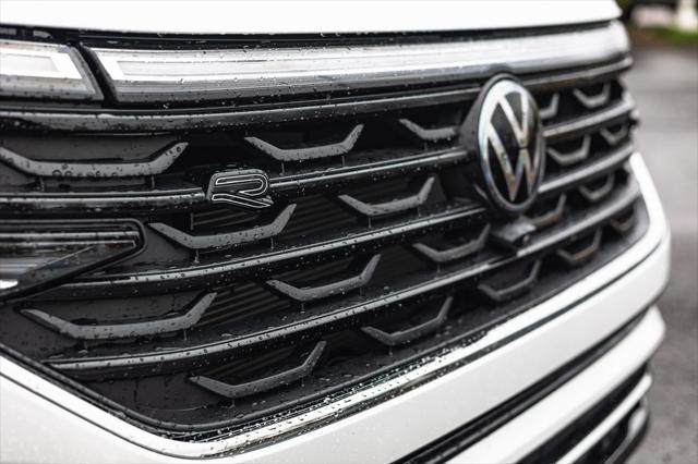 used 2024 Volkswagen Atlas car, priced at $43,900
