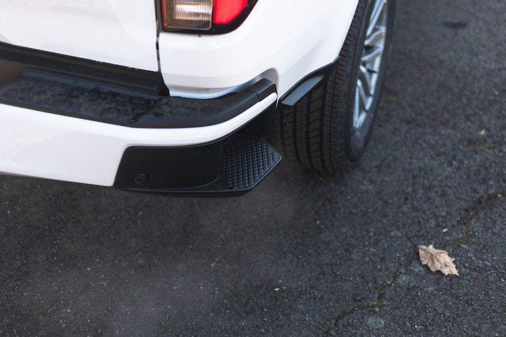 new 2025 Chevrolet Colorado car, priced at $42,500