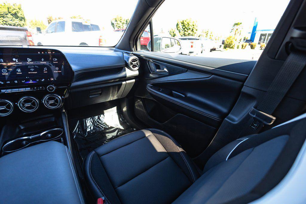 used 2024 Chevrolet Blazer EV car, priced at $27,058